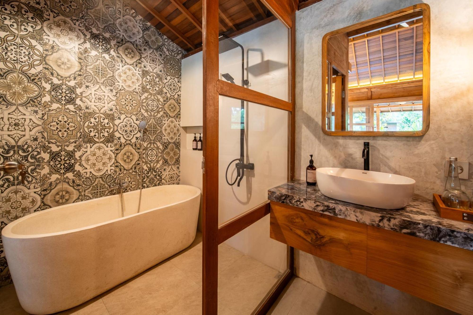 Kayu Haven - Calm And Luxurious Villa *